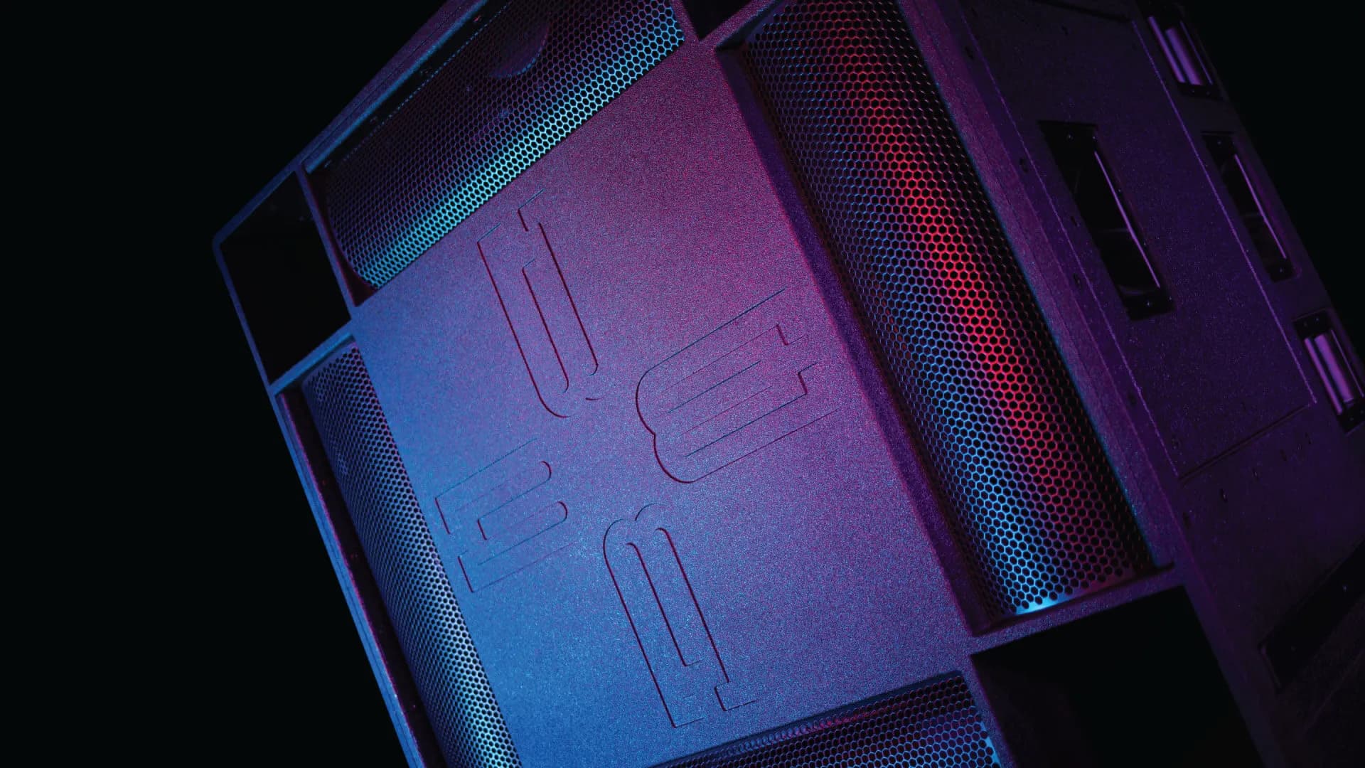Kraken-MK3 en iluminación de estudio a color