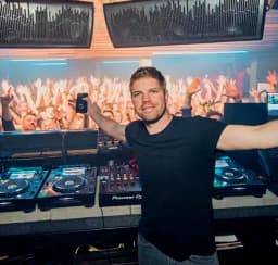 DJ Morgan Page